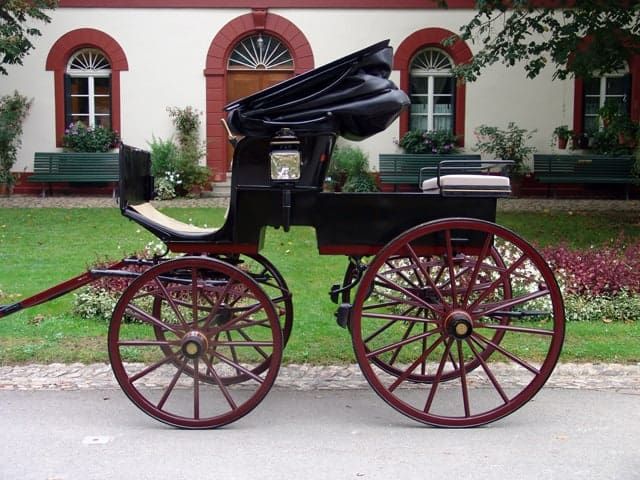 Andres Furger, Der Phaeton von Alexander Clavel vor dem Pächterhaus in Brüglingen